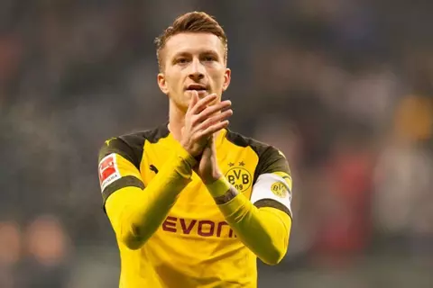 "لا يزال الأمر معلقًا".. مدرب دورتموند يثير الشكوك حول مشاركة رويس أمام مانشستر سيتي